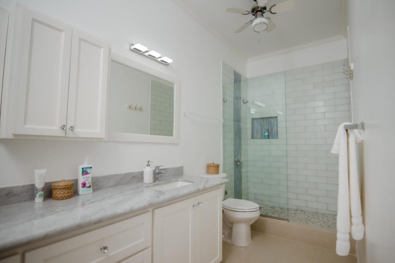 Ocho Rios Penthouse At Whispering Seas Διαμέρισμα Εξωτερικό φωτογραφία